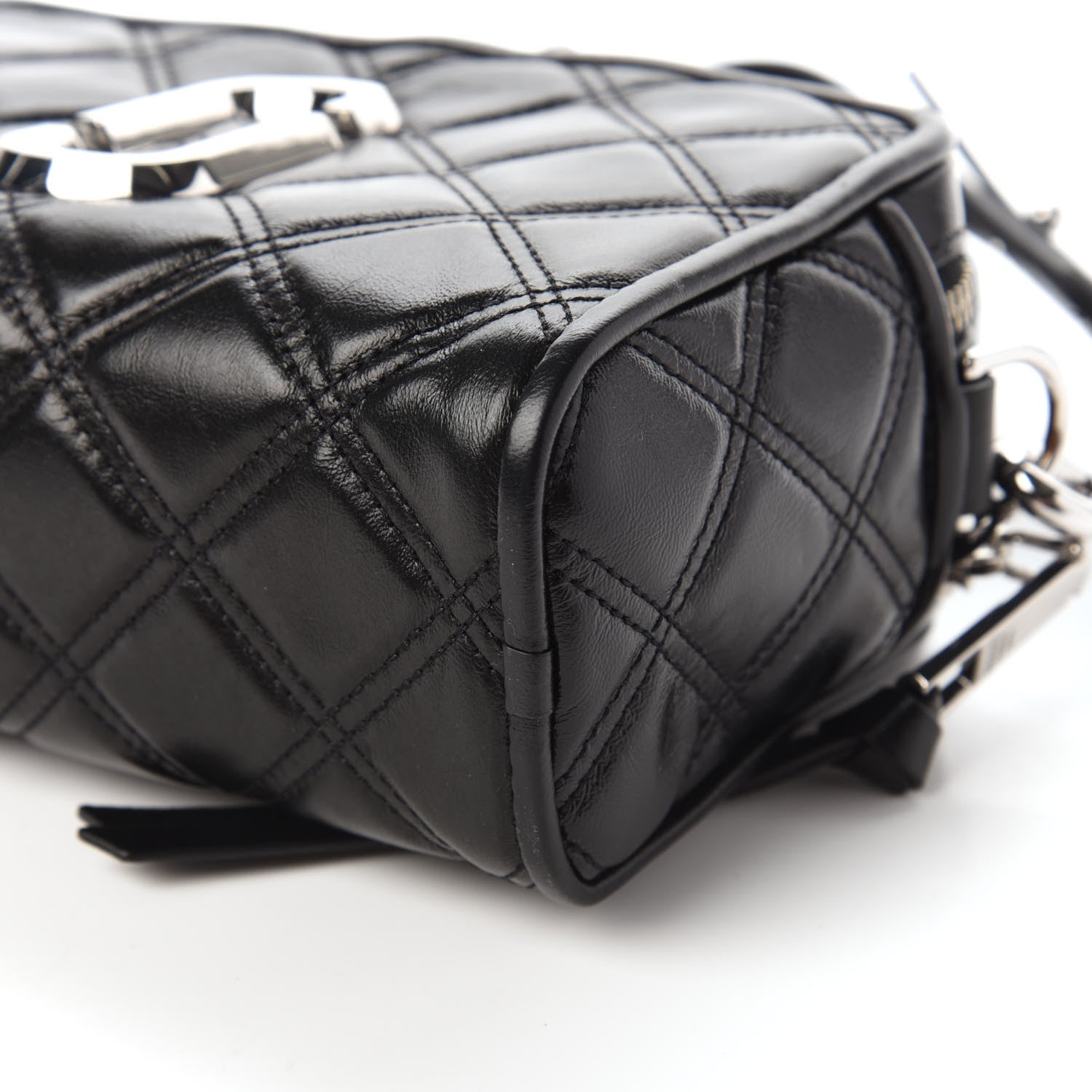 Marc Jacobs Natural Grain Calfskin Quilted The Softshot 21 Bag Black 7 of 9
