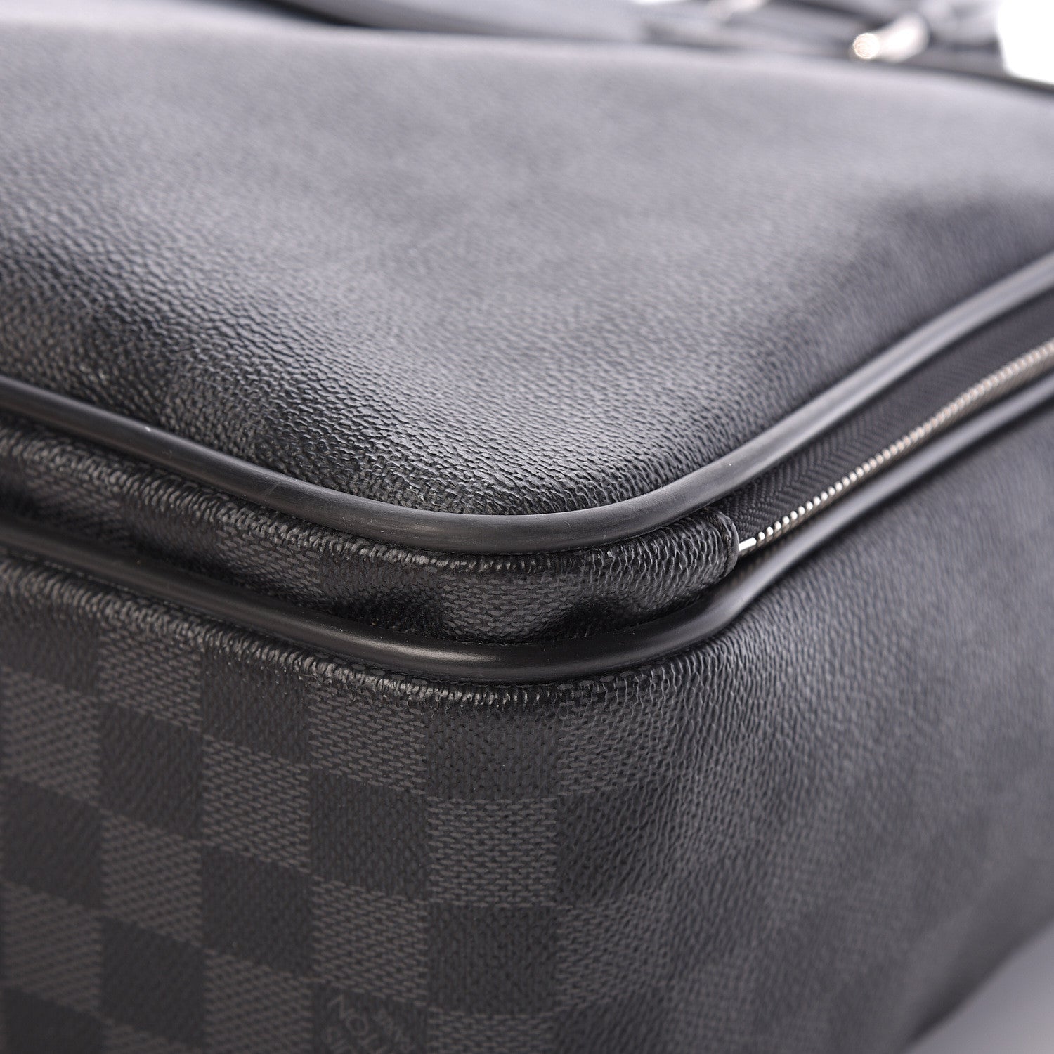 Louis Vuitton Damier Graphite Icare 11 of 14