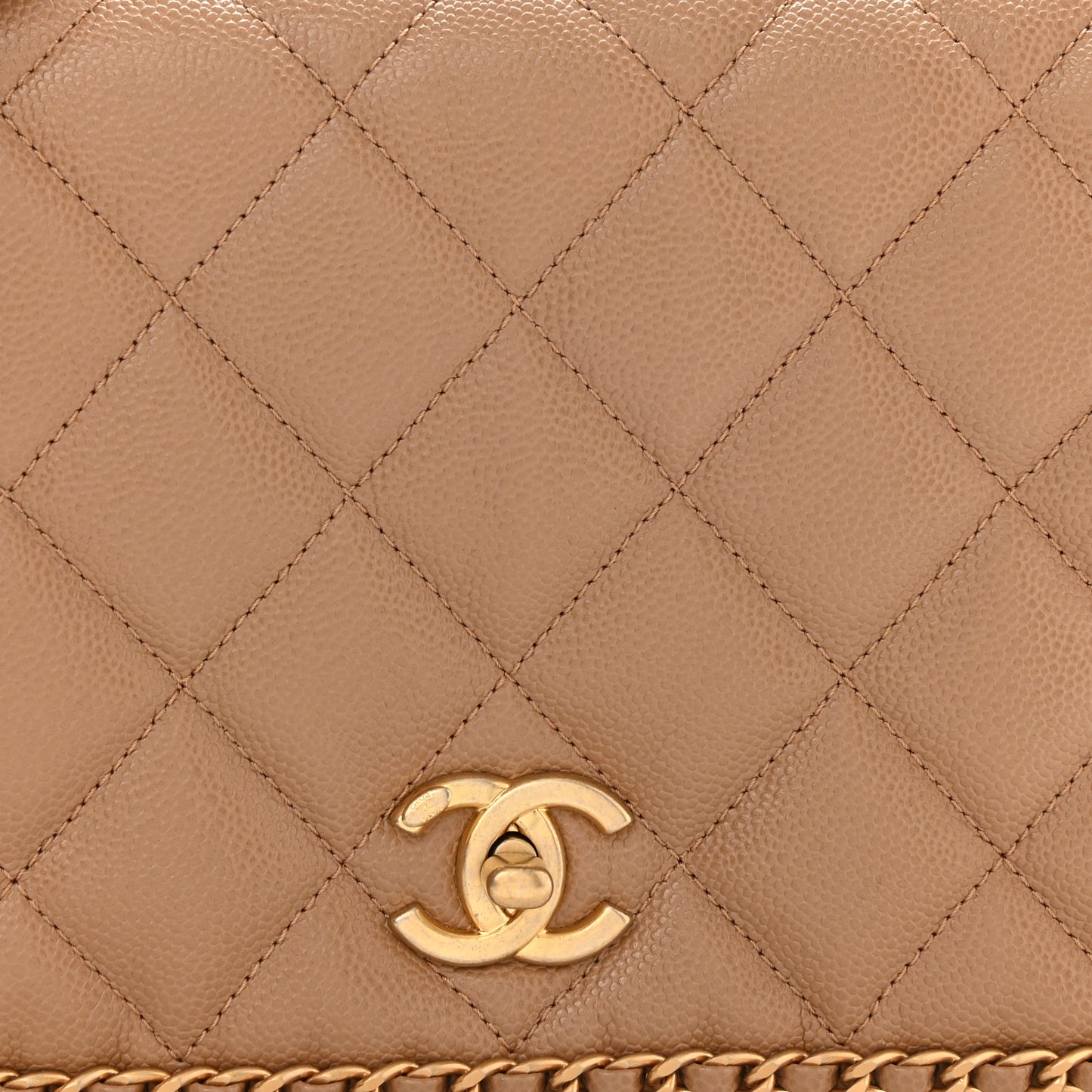 Caviar Quilted Never Ending Chain Flap Beige