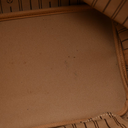 Louis Vuitton Monogram Neverfull MM 10 of 11