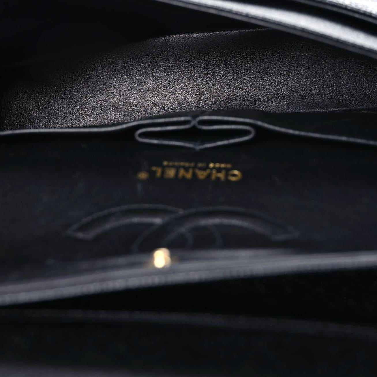 Caviar Quilted Medium Double Flap Black