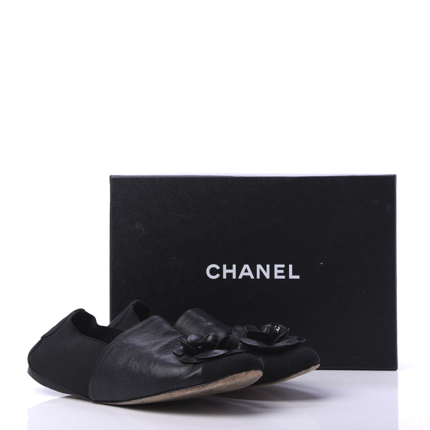 Calfskin Grosgrain Camellia Mocassin Loafers 41 Black