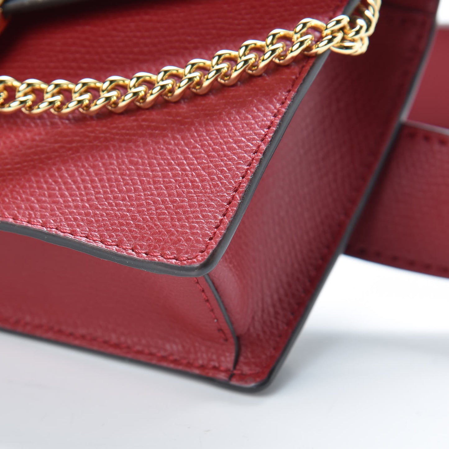 Vitello Cruise F is Fendi Bi-Color FF 1974 Embossed Envelope Belt Bag Maya Black Fragola