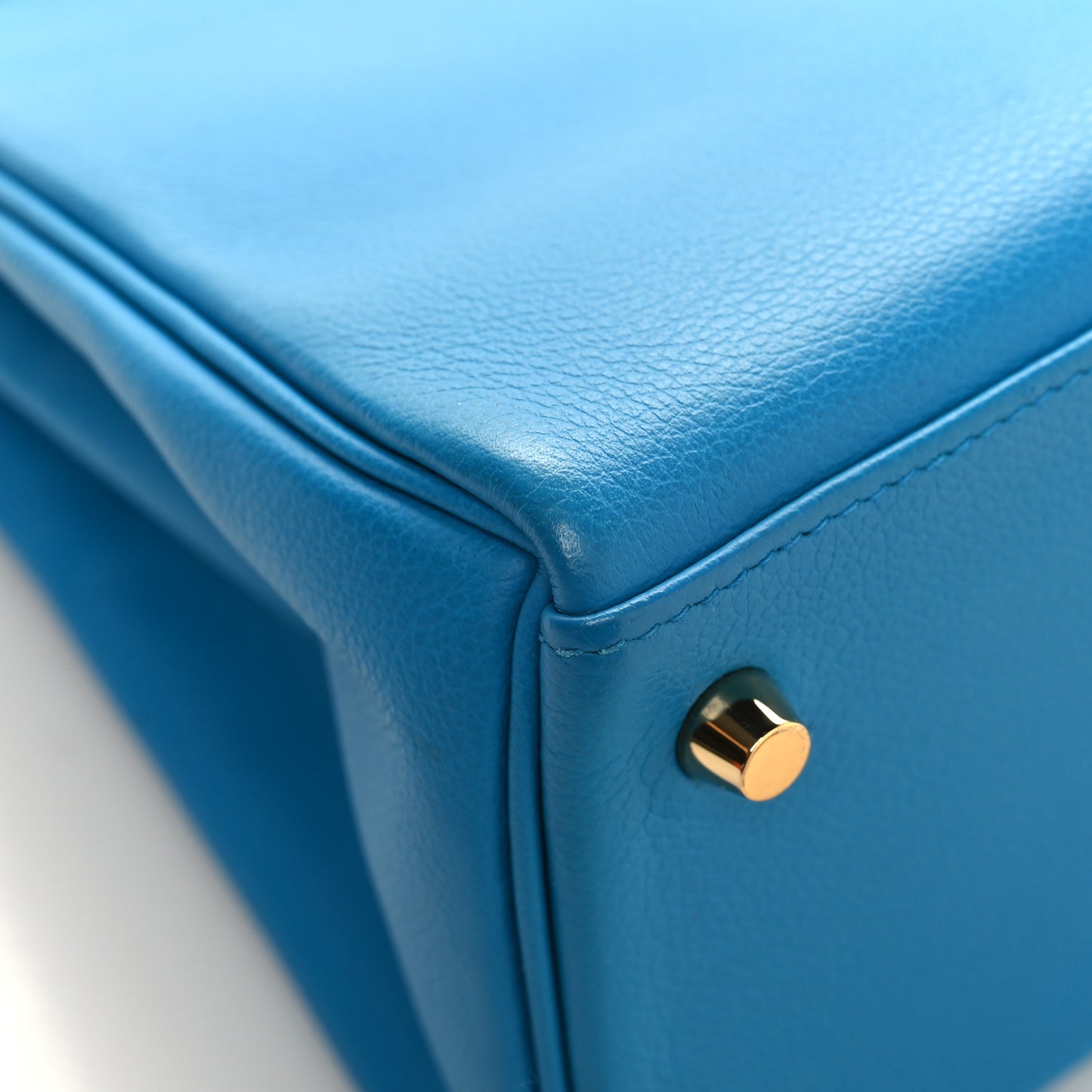 Evercolor Kelly Retourne 28 Bleu Frida