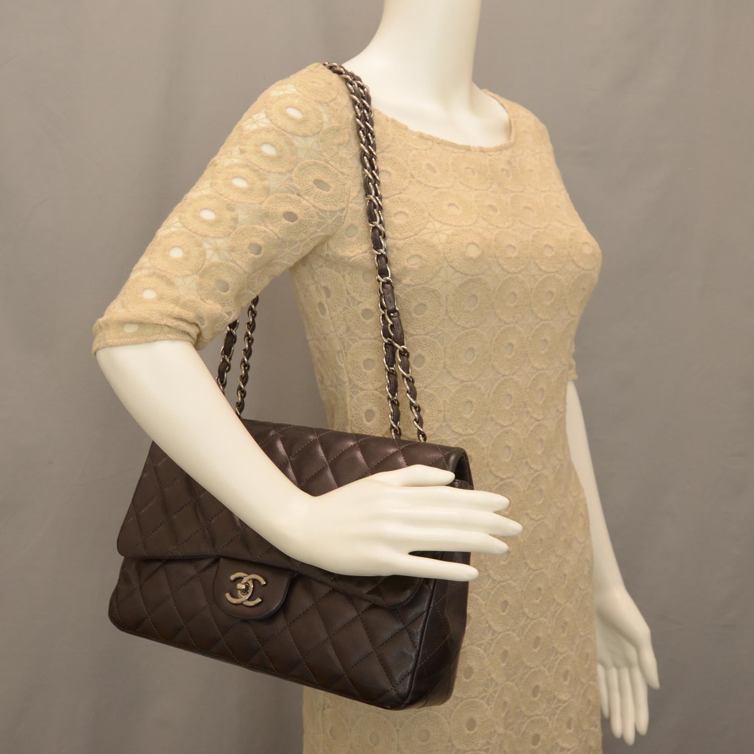 Chanel Lambskin Jumbo Single Flap Gris Fonce 2 of 10