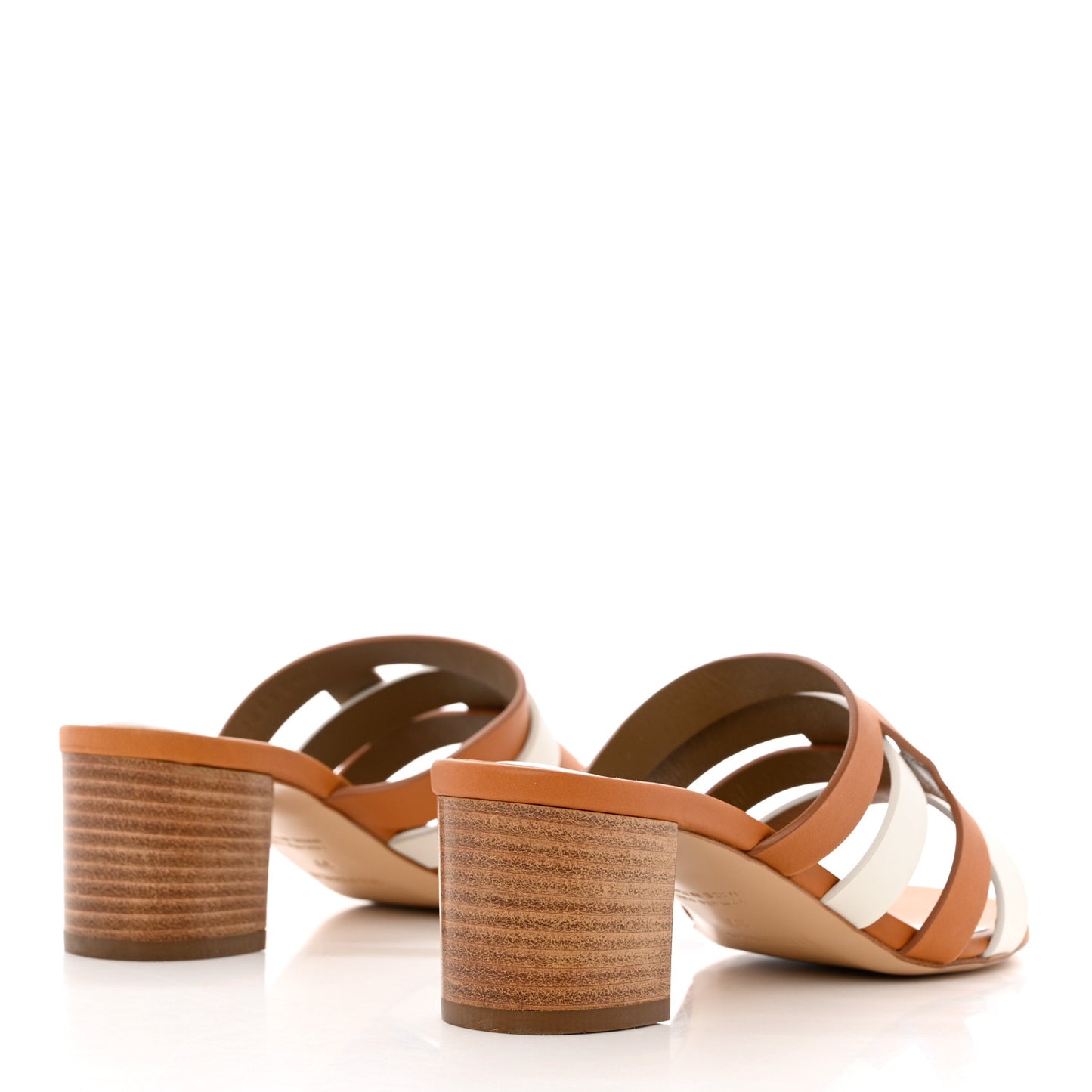 Calfskin Amica Sandals 37 White Naturel