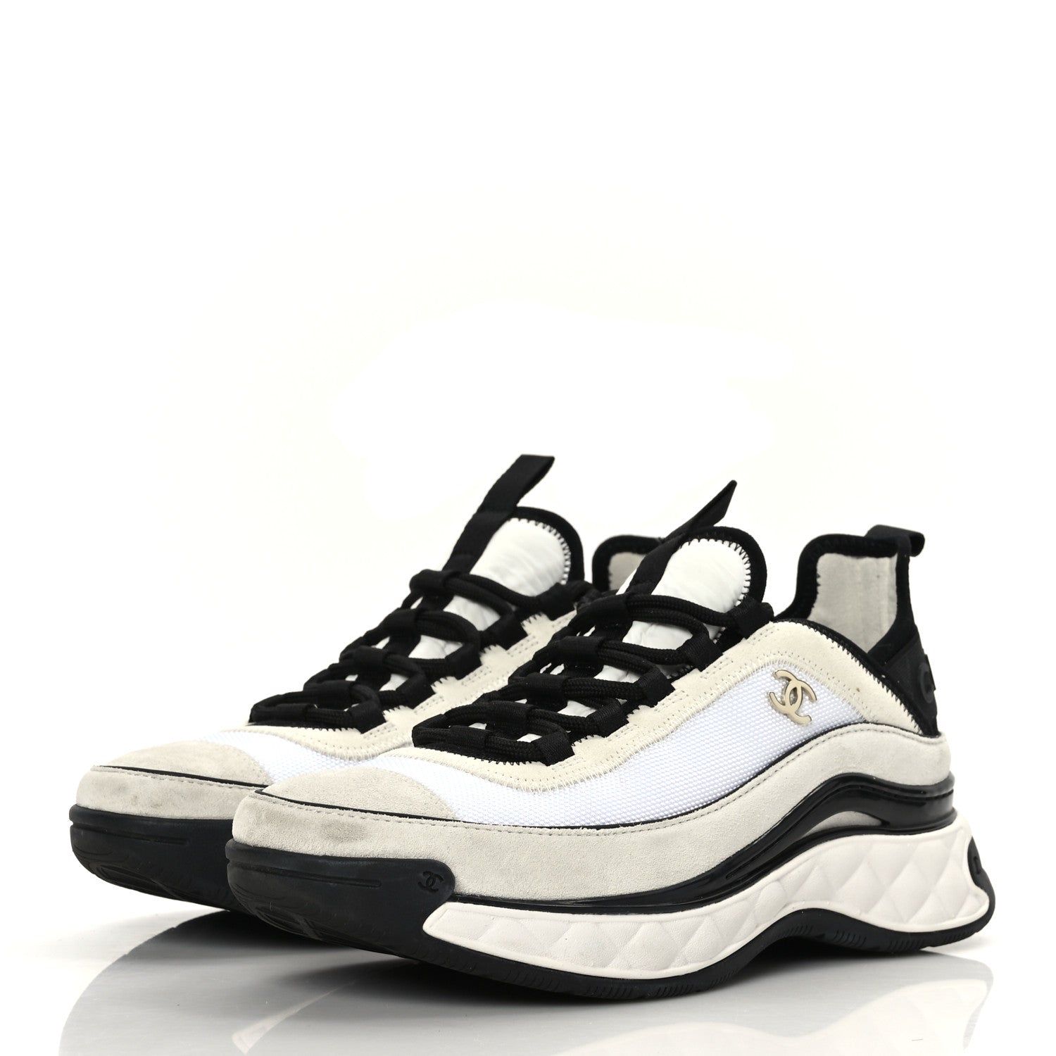 Chanel Velvet Calfskin Mixed Fibers CC Sneakers 38 White Black 3 of 10