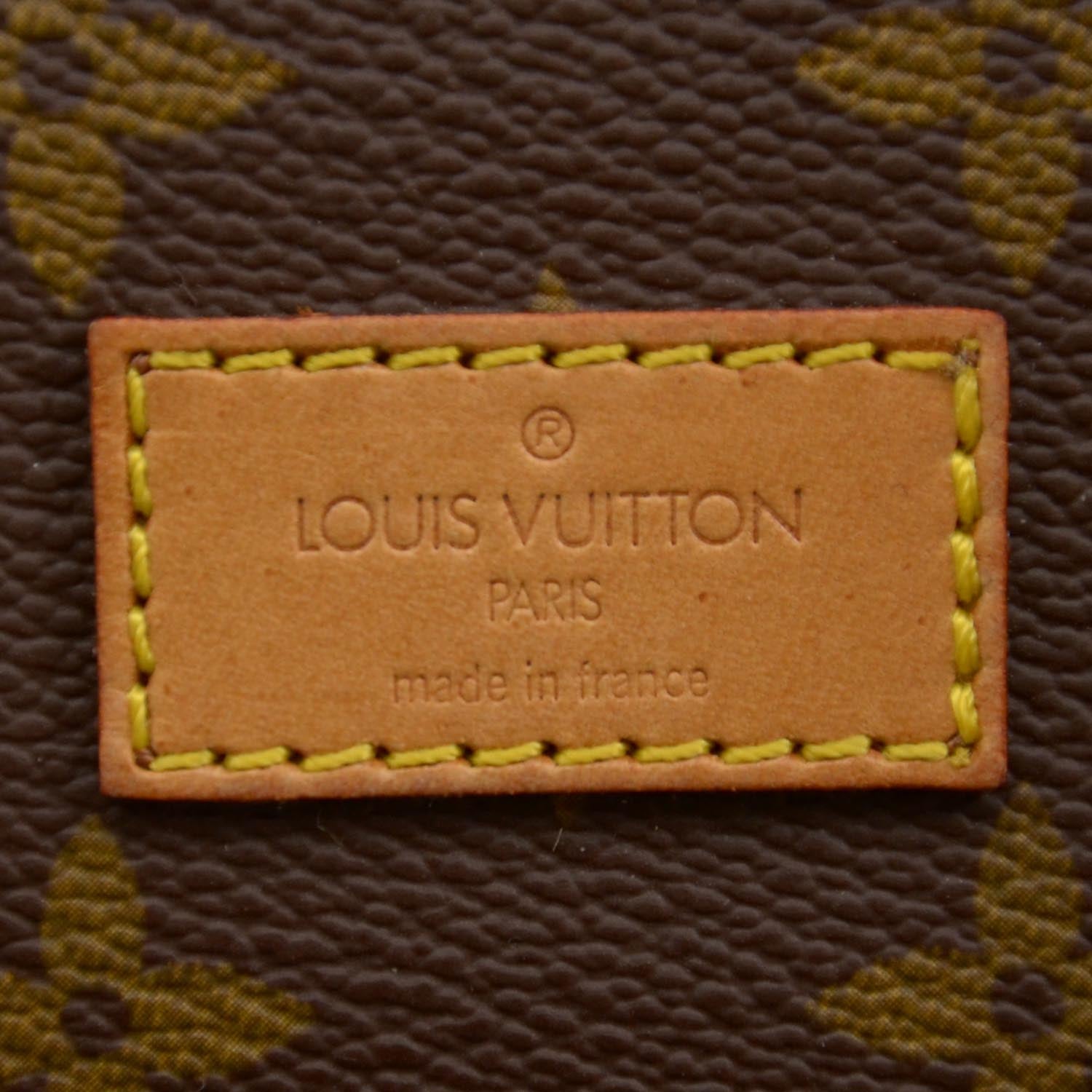 Louis Vuitton Saumur 43 GM 4 of 7
