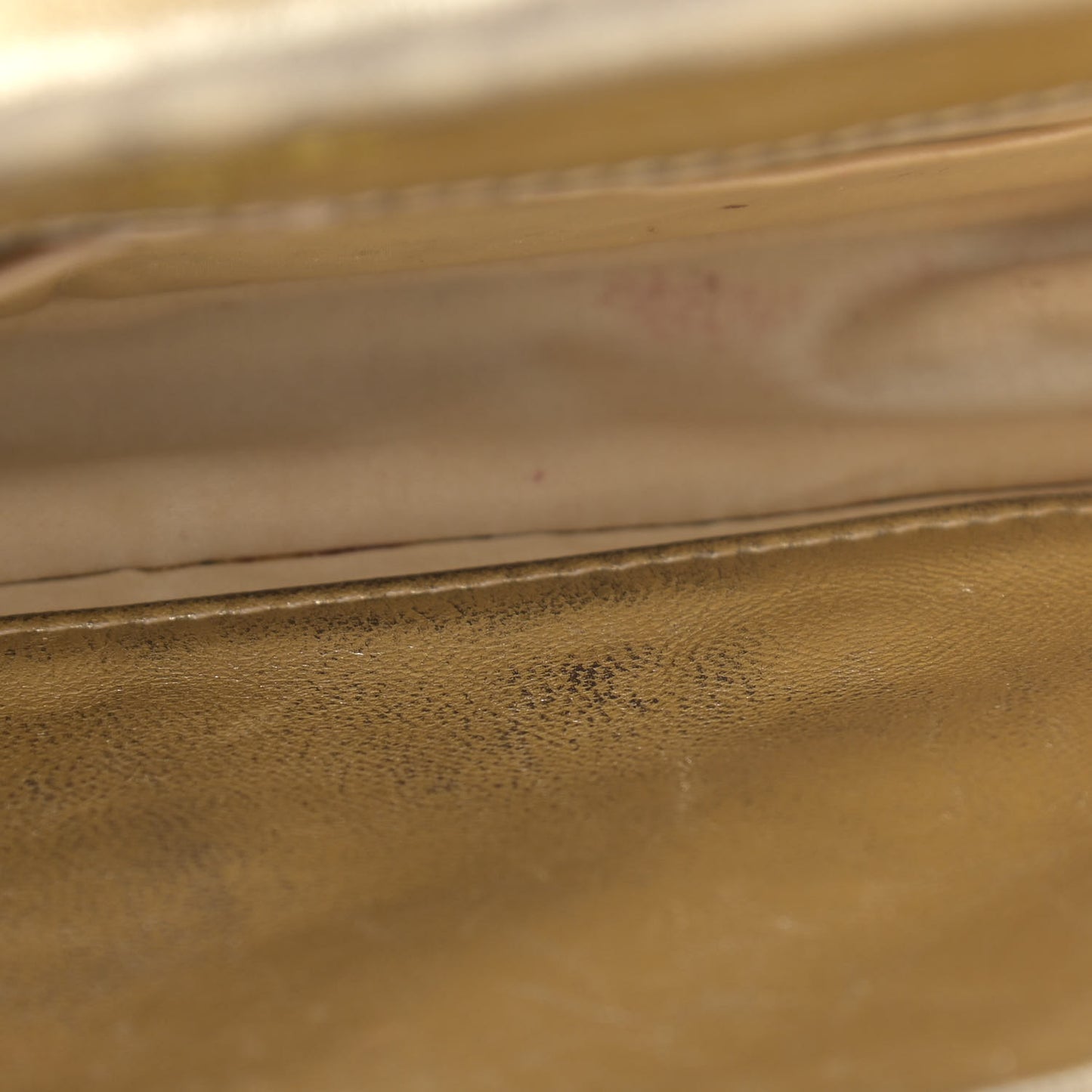 Nylon Travel Wallet On Chain WOC Metallic Gold
