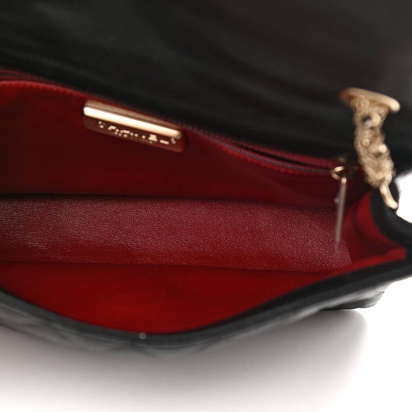 Lambskin Medium Westminster Pearl Flap Black