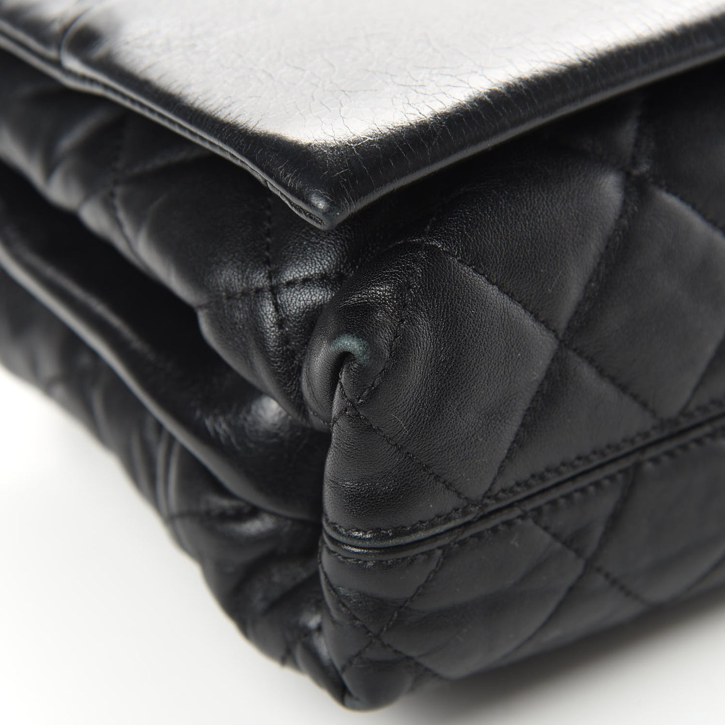 Calfskin Quilted Jumbo Soft Elegance Flap Black