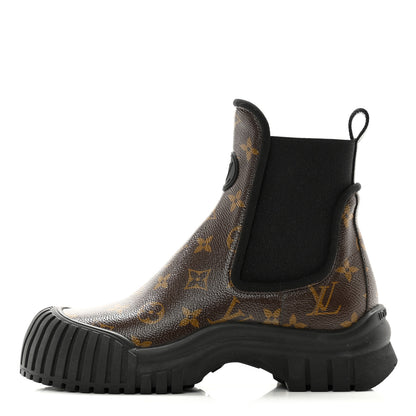 Louis Vuitton Patent Monogram Ruby Flat Ankle Boots 37 Black 1 of 9