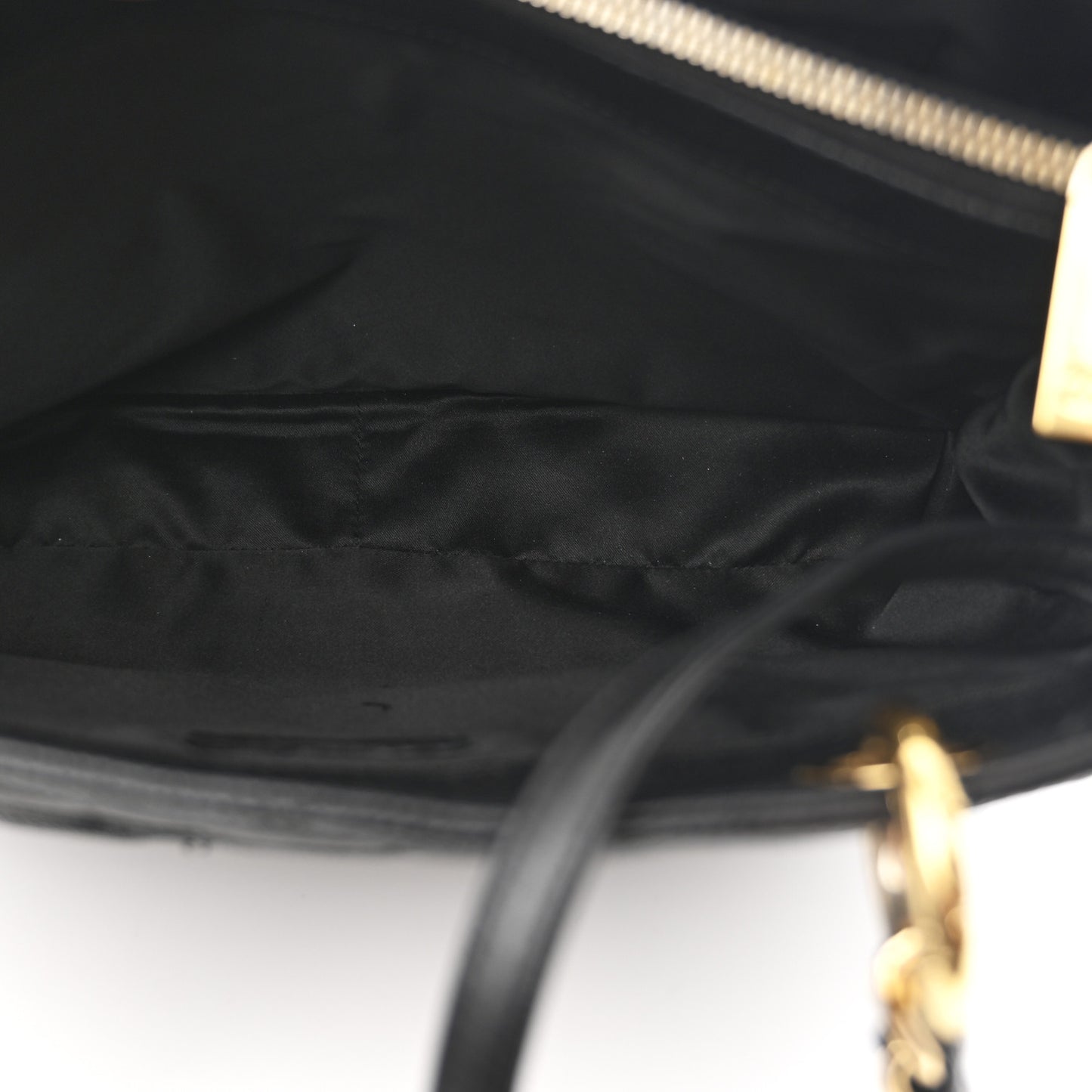 Caviar Quilted Grand Shopping Tote GST Black