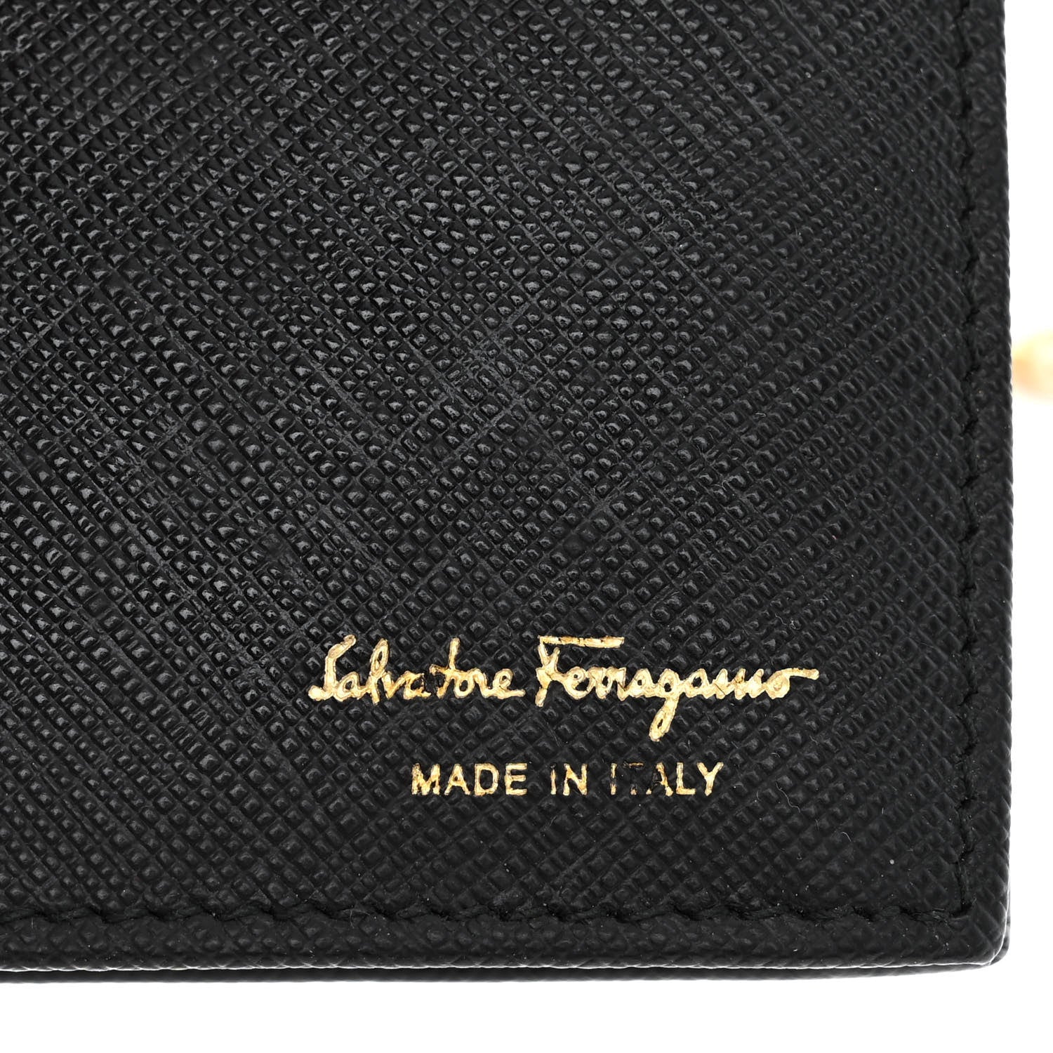 Salvatore Ferragamo Calfskin Vara Wallet On Chain Black 6 of 11