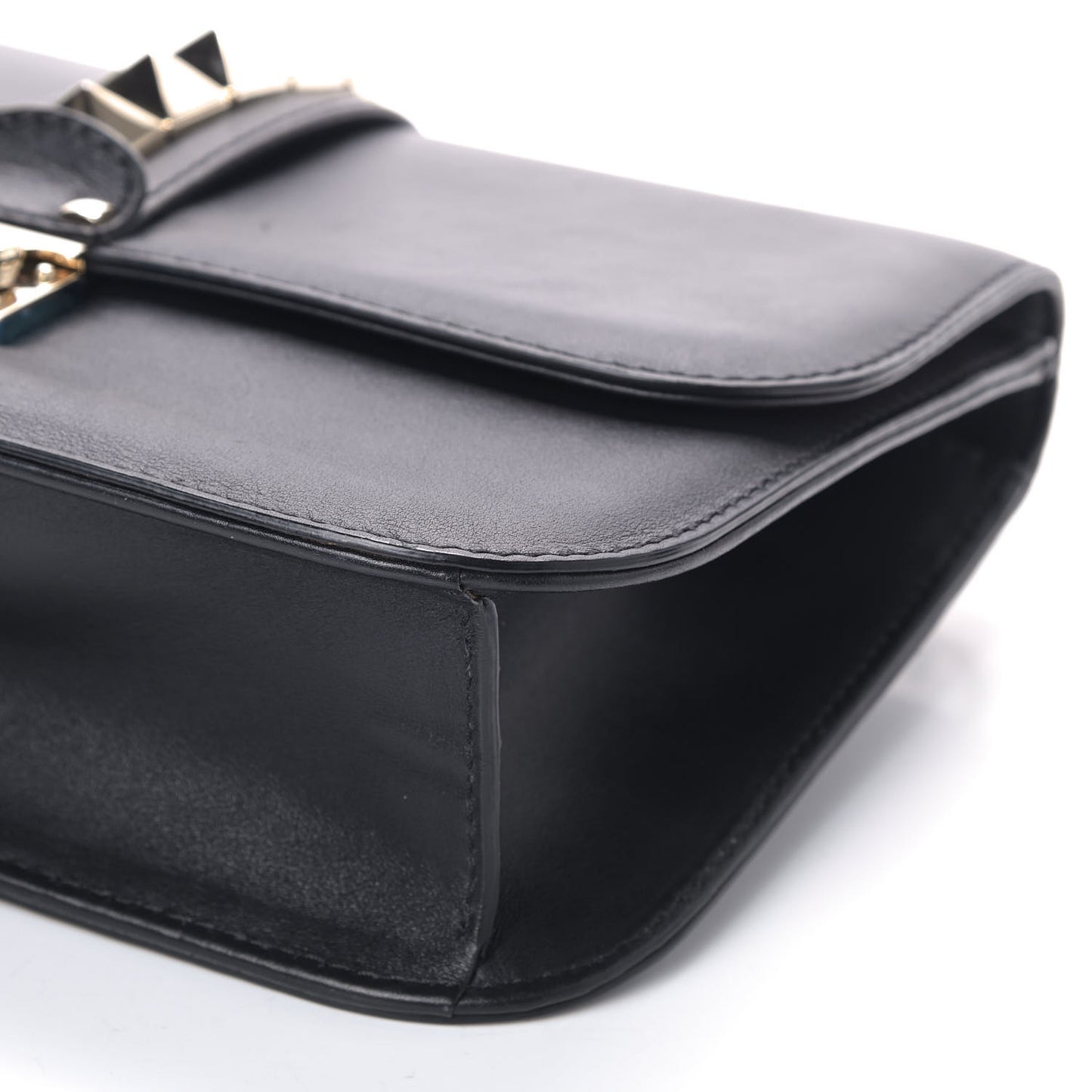 Vitello Medium Glam Lock Rockstud Flap Black