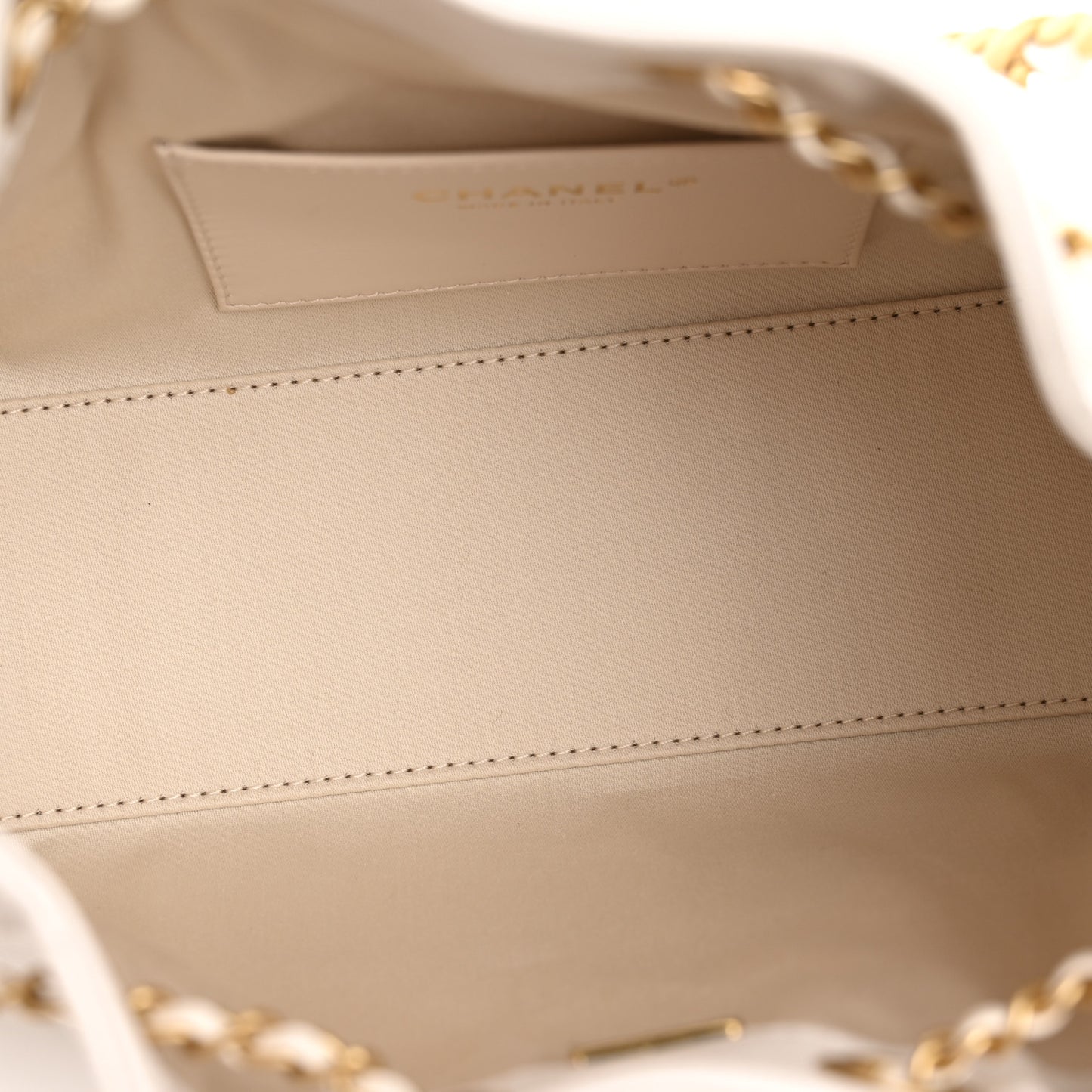 Caviar Quilted Mini Chanel 25 Handbag White