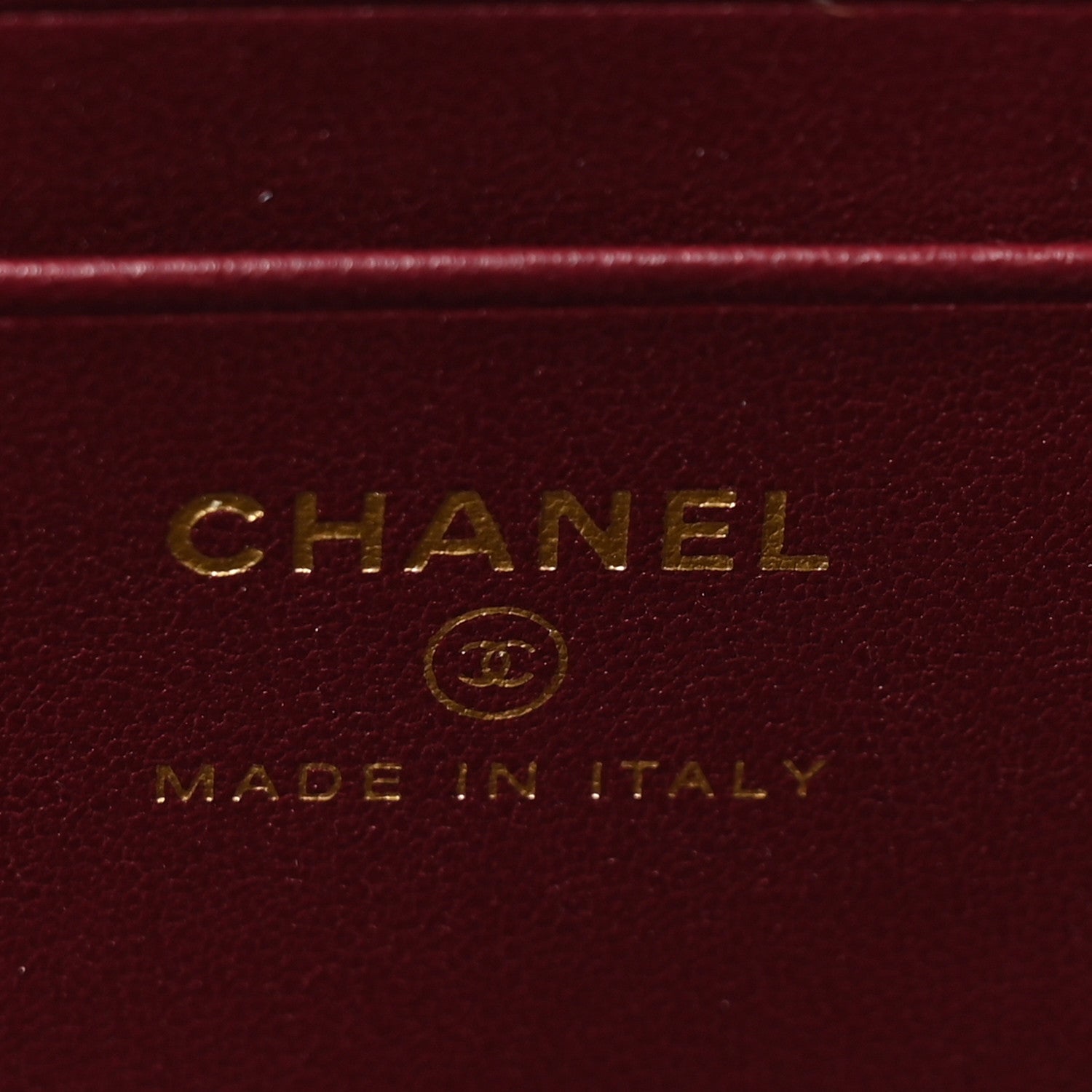 Chanel Calfskin Crocodile Embossed Crococo Top Handle Slim Vanity Case With Chain Dark Burgundy 7 of 11