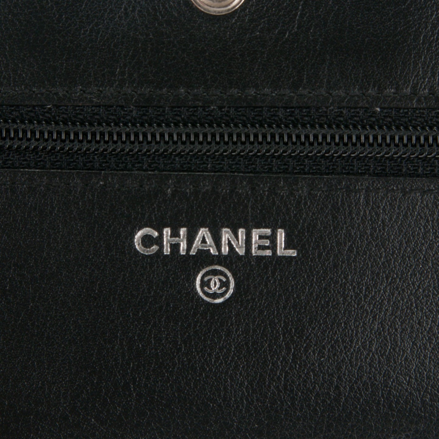 Caviar Sevruga Wallet On Chain WOC Black