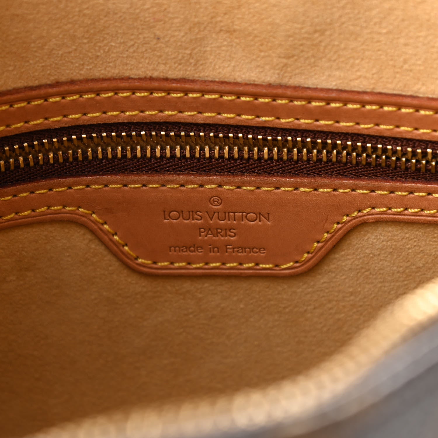 Louis Vuitton Monogram Looping GM 6 of 10