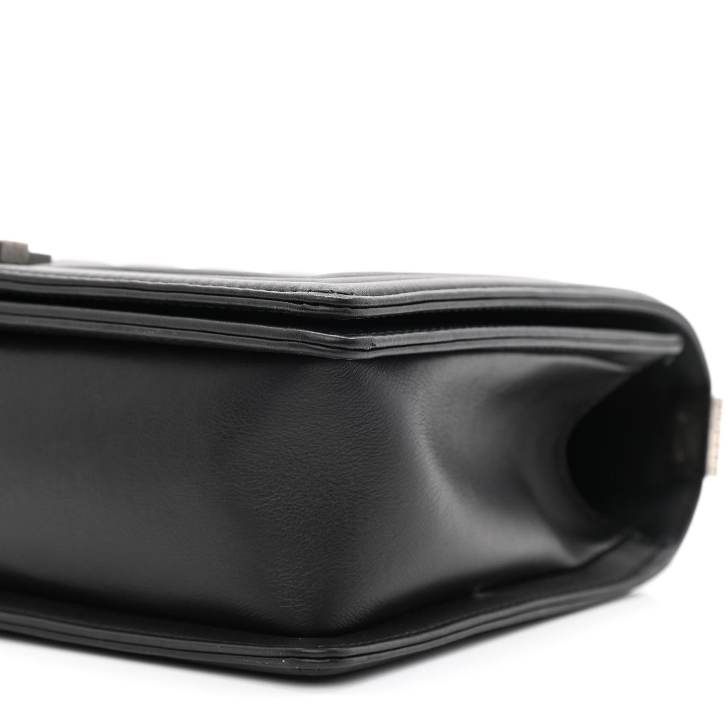 Calfskin Quilted New Medium Boy Flap Black