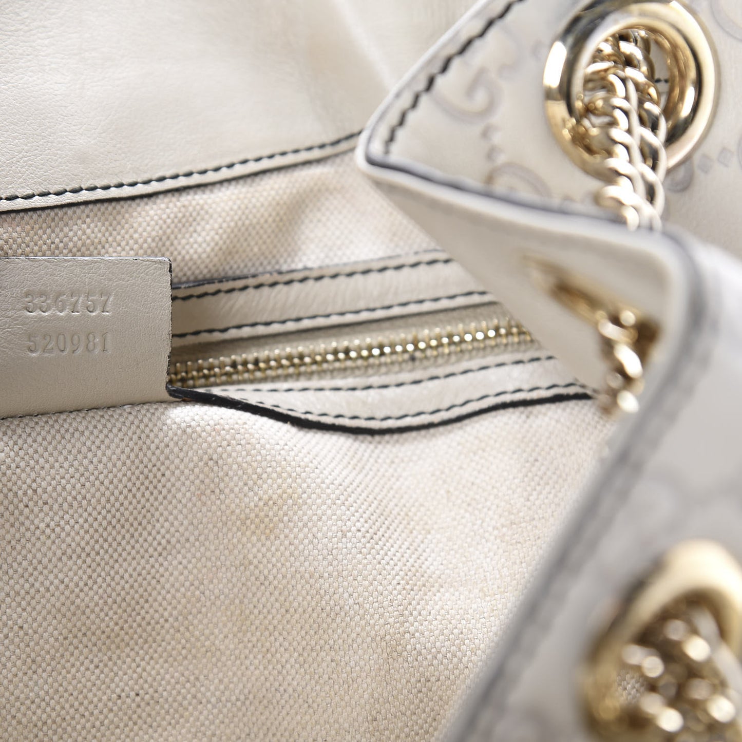 Guccissima Signature Medium Emily Shoulder Bag Mystic White