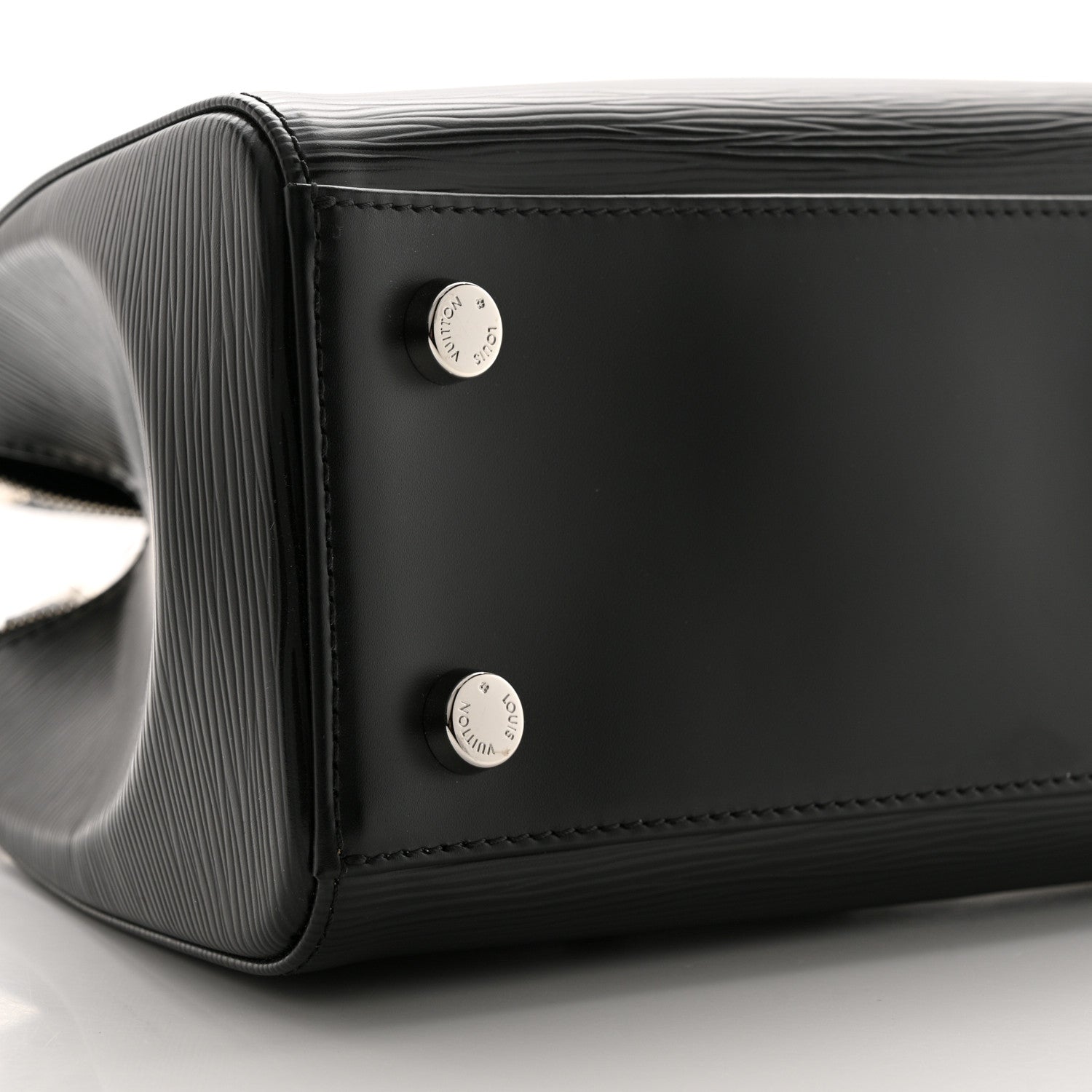 Louis Vuitton Epi Brea MM Black 8 of 13