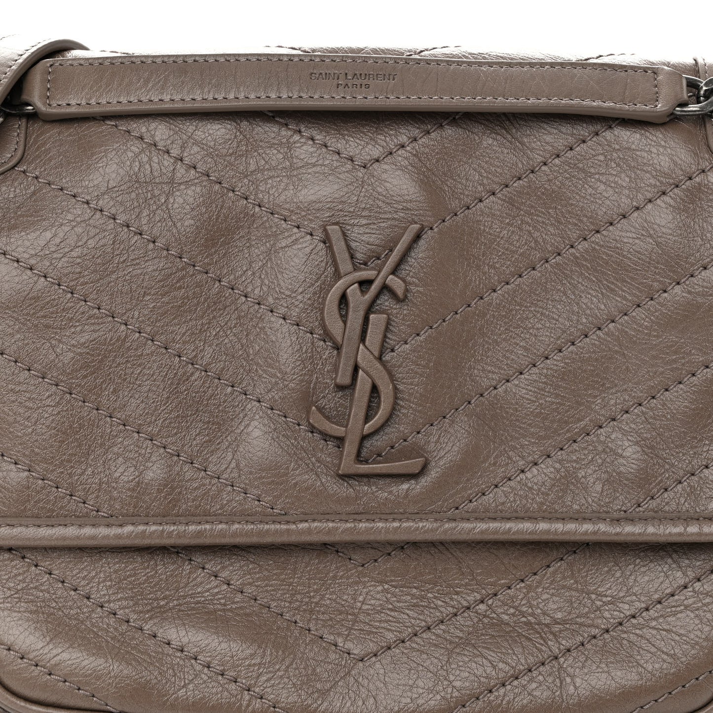 Crinkled Calfskin Matelasse Monogram Medium Niki Chain Satchel Fog
