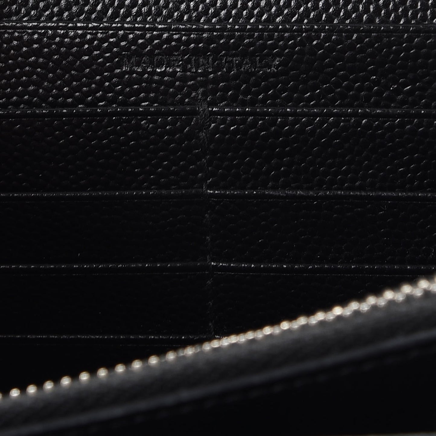 Grain De Poudre Matelasse Chevron Monogram Chain Wallet Black