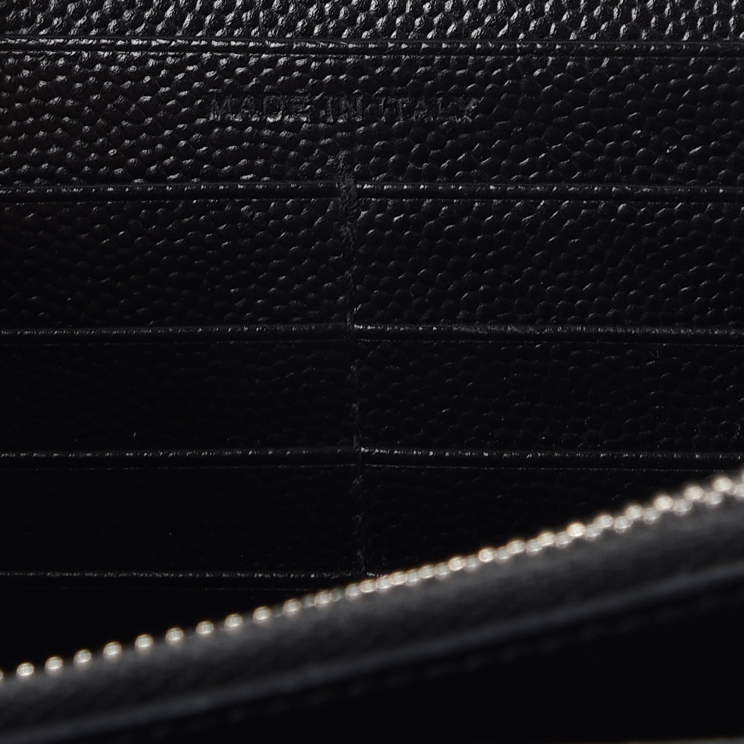 Saint Laurent Grain De Poudre Matelasse Chevron Monogram Chain Wallet Black 7 of 12