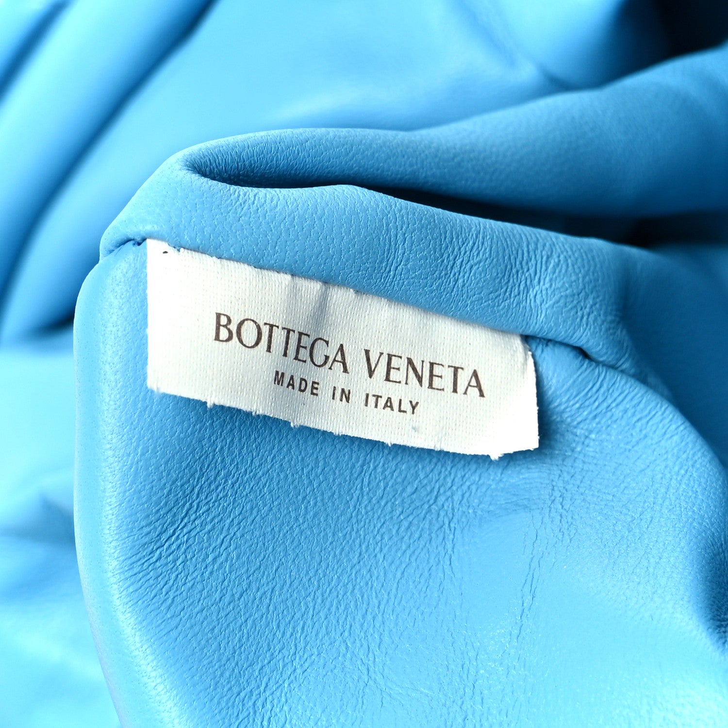 Bottega Veneta Nappa Maxi Intrecciato The Pouch Oversized Clutch Swimming Pool 8 of 11