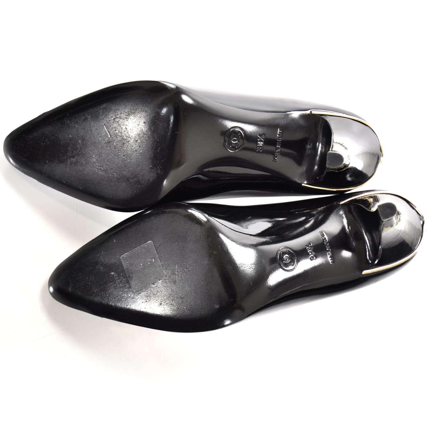 Chanel Patent CC Heels 39.5 Black and Gold 5 of 9