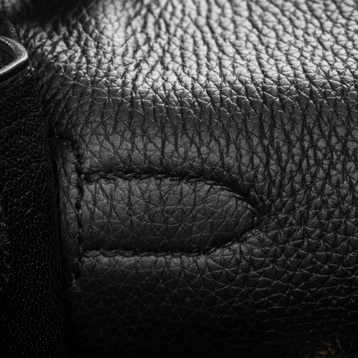 Togo Kelly Retourne 32 Black