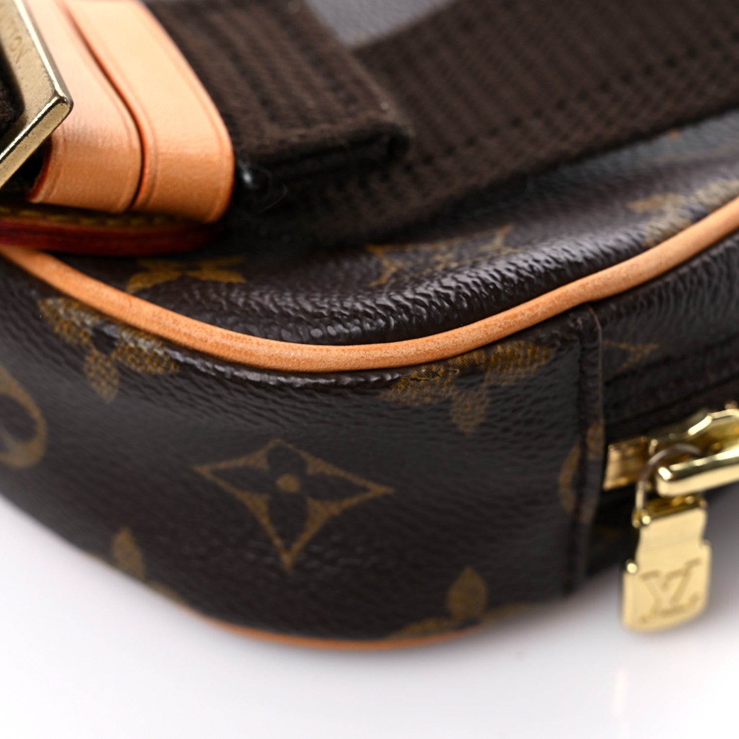 Louis Vuitton Monogram Pochette Gange 10 of 14