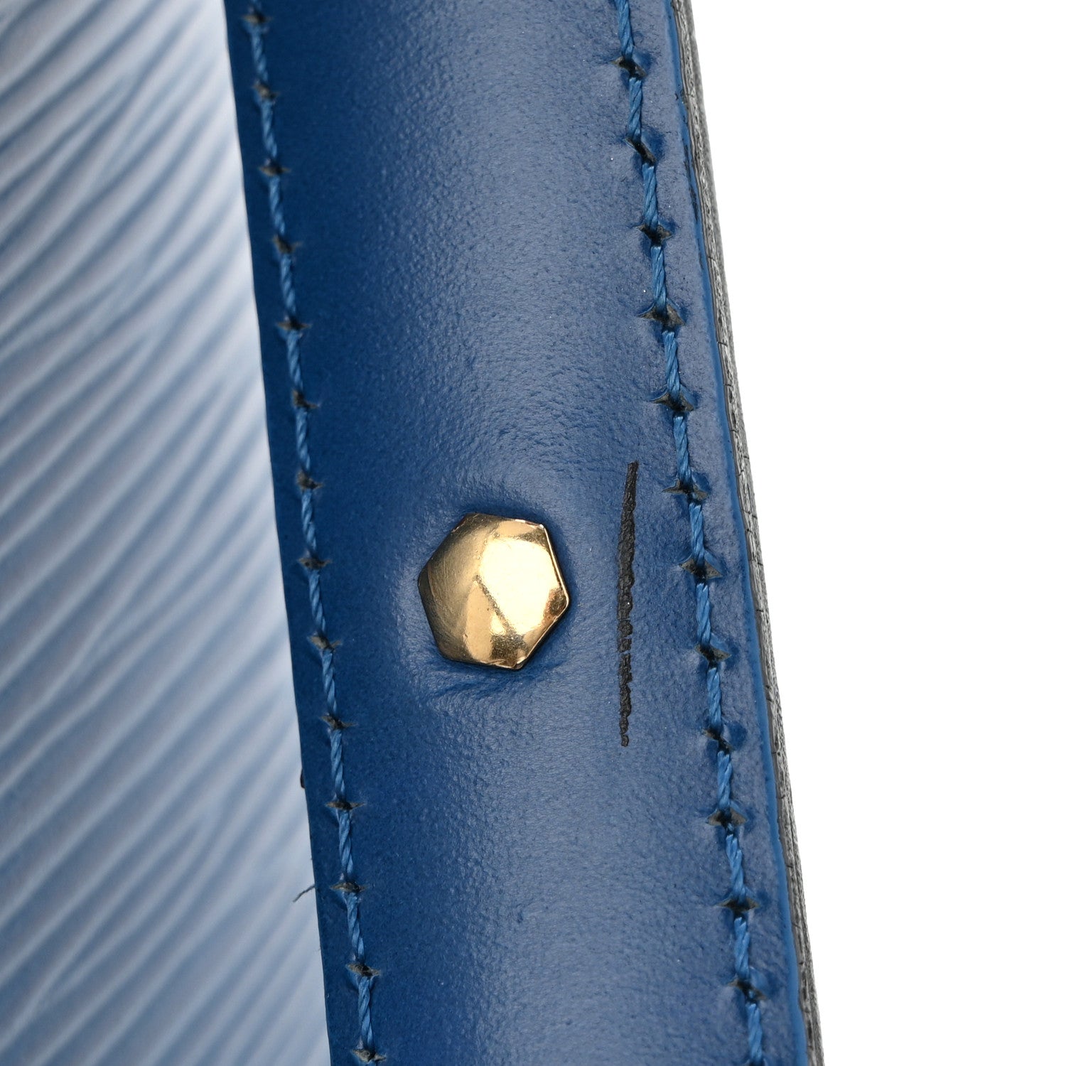 Louis Vuitton Epi Cluny Toledo 14 of 14