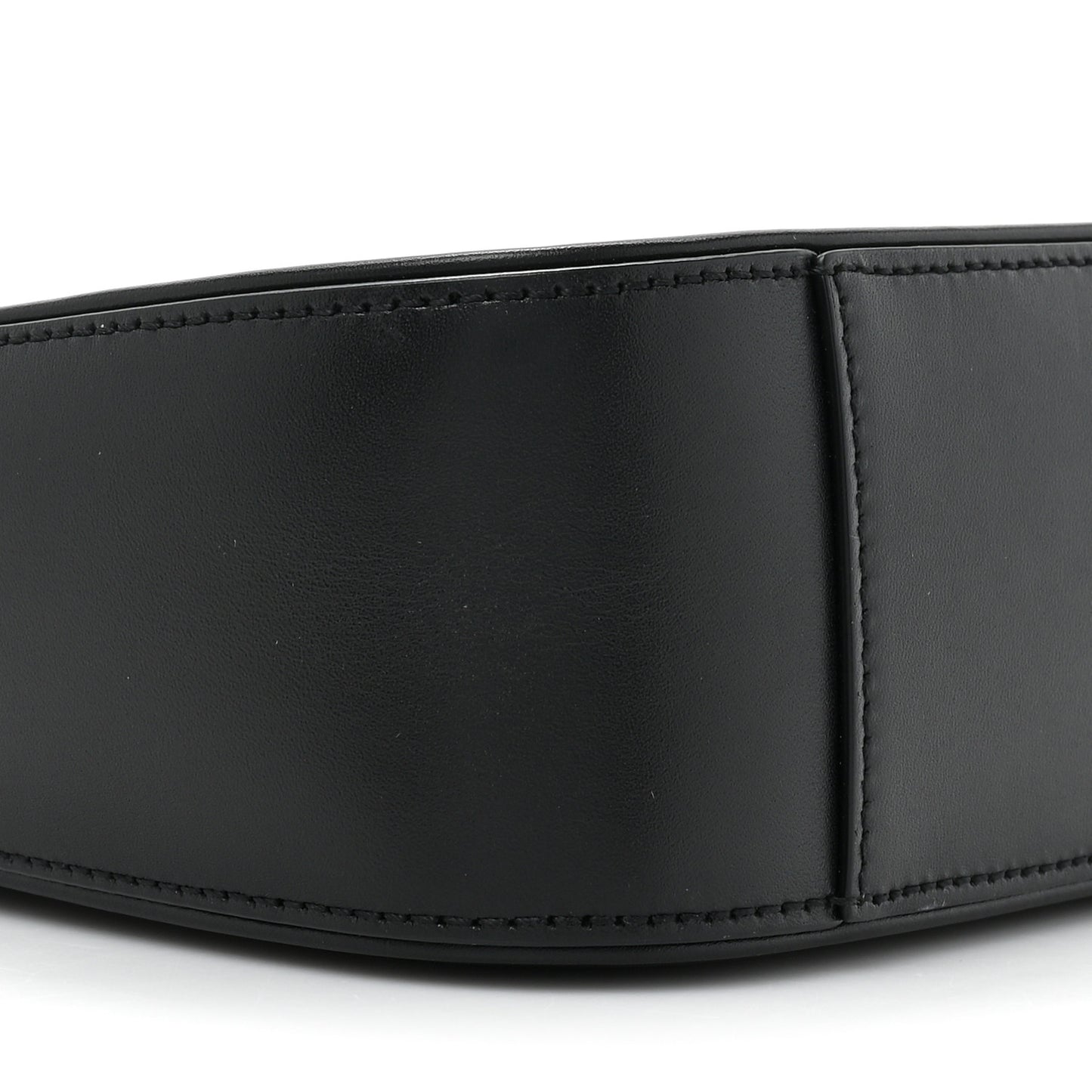 Smooth Calfskin Le 5 A 7 Hobo Black