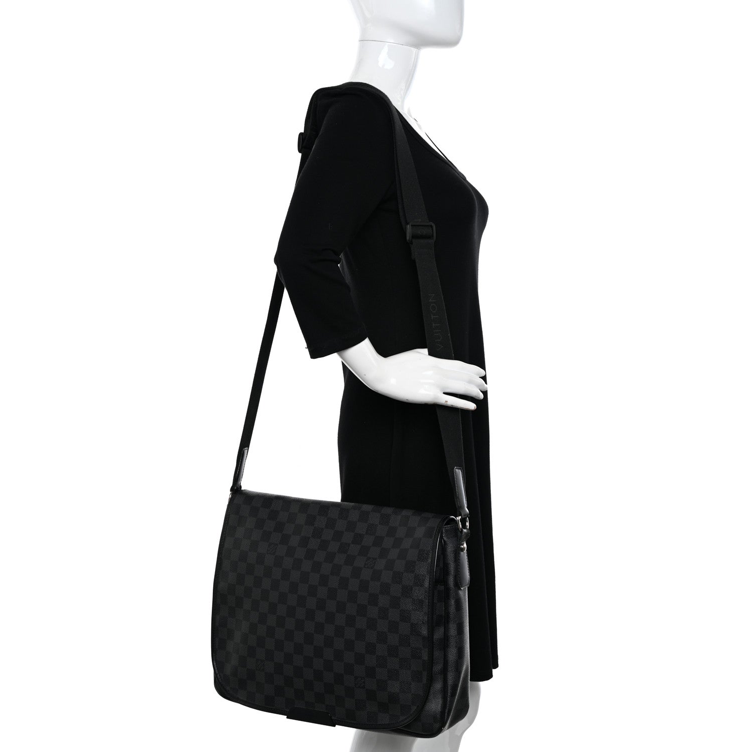 Louis Vuitton Damier Graphite Daniel GM 2 of 10