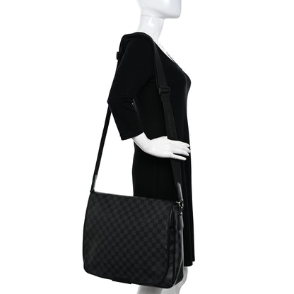 Louis Vuitton Damier Graphite Daniel GM 2 of 10