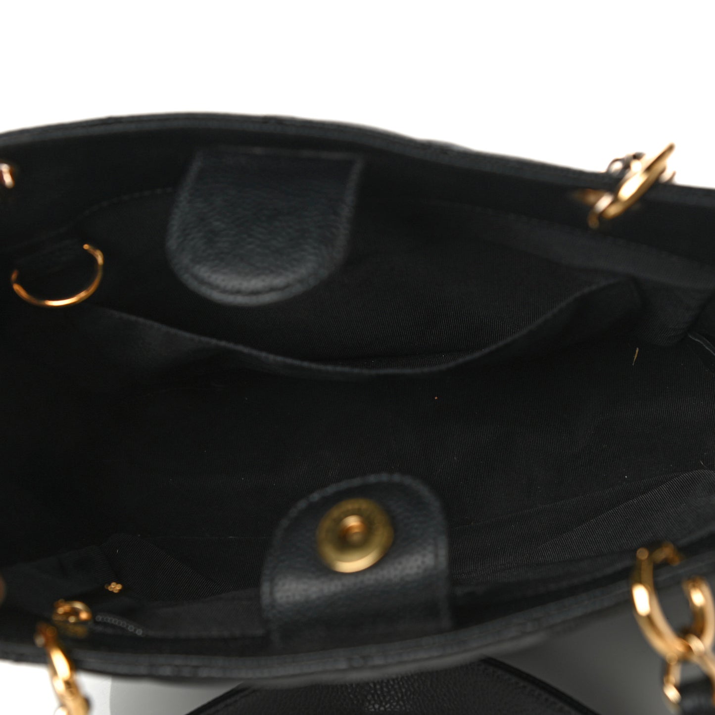 Caviar Quilted Petit Shopping Tote PST Black