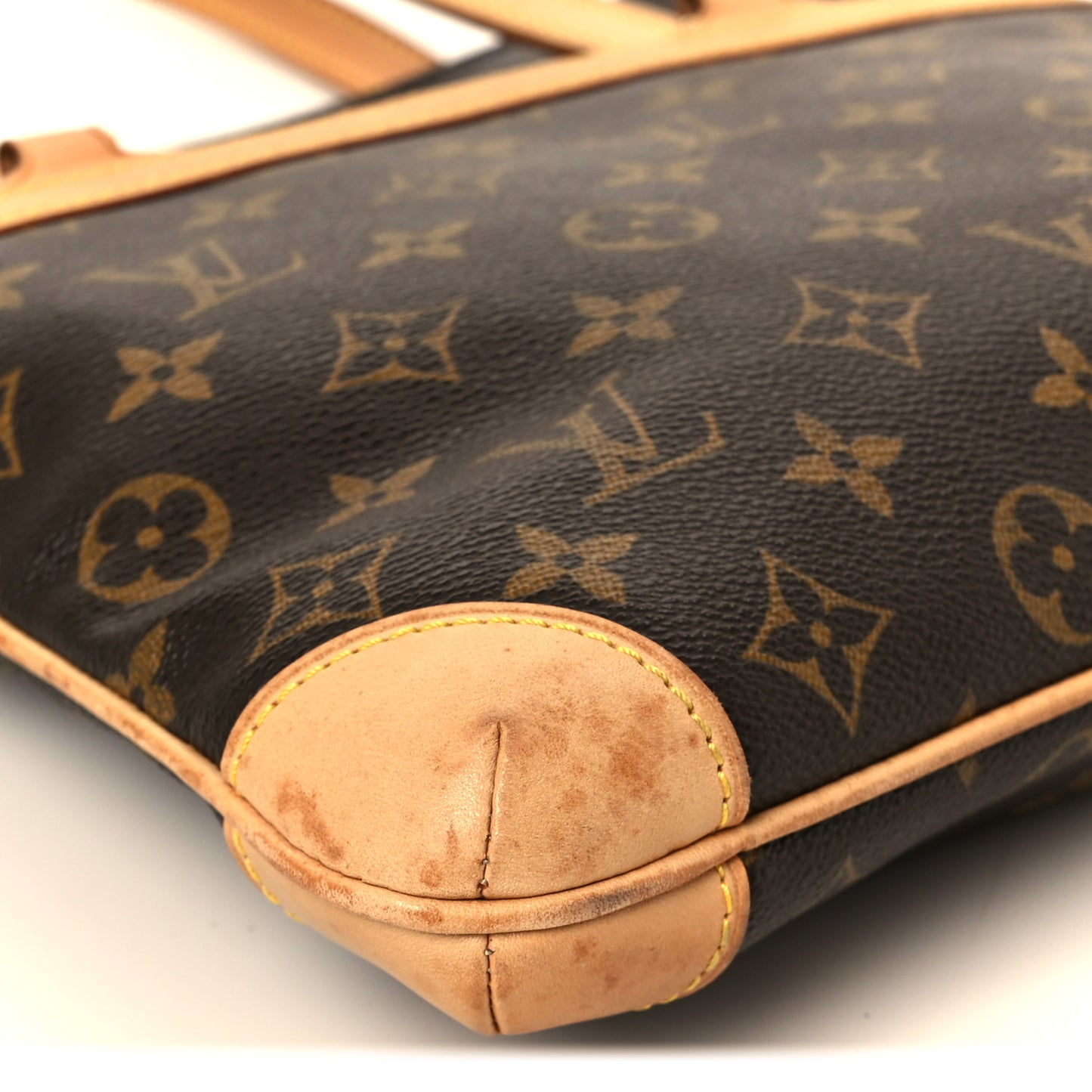 Monogram Sac Coussin GM