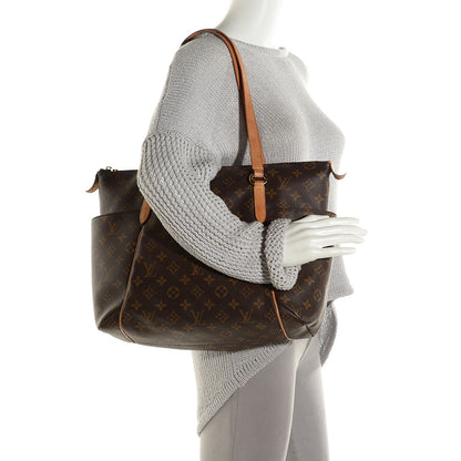 Louis Vuitton Monogram Totally MM 2 of 8