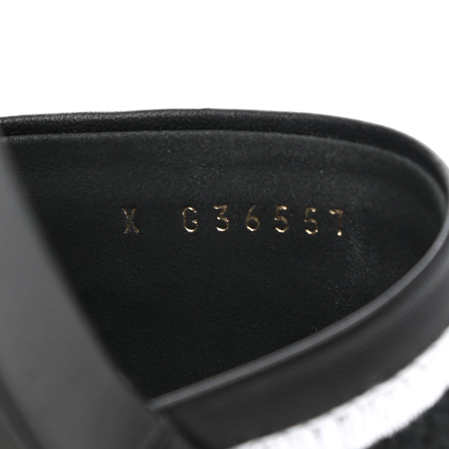 Lambskin Embroidered CC Mule Sandal 36 Black White