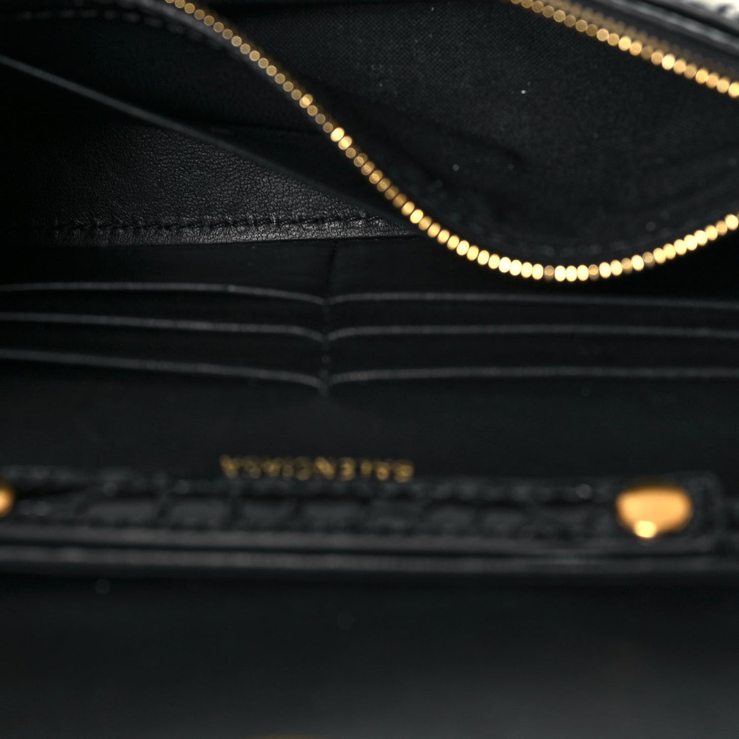 Shiny Calfskin Crocodile Embossed Hourglass Chain Bag Black