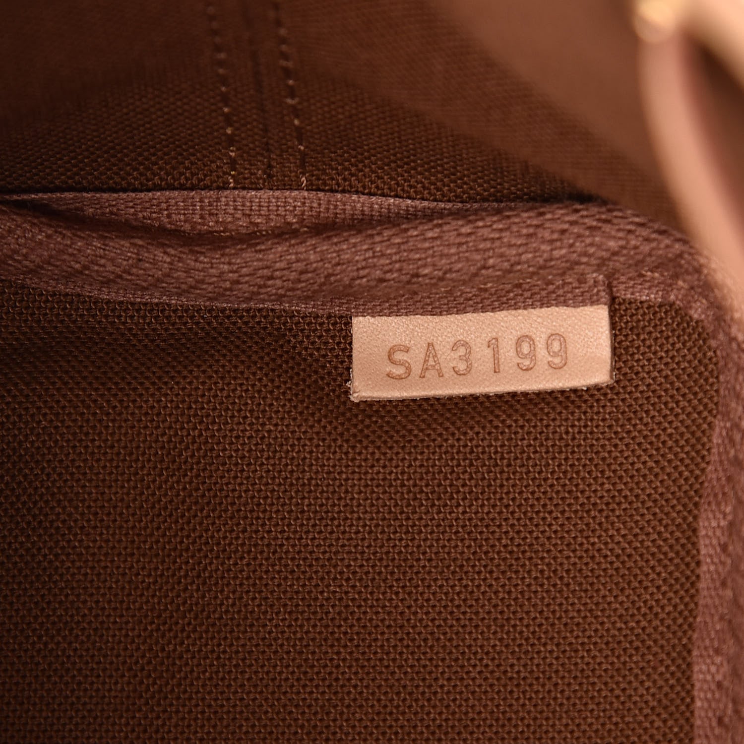 Louis Vuitton Monogram Nano Noe 6 of 10