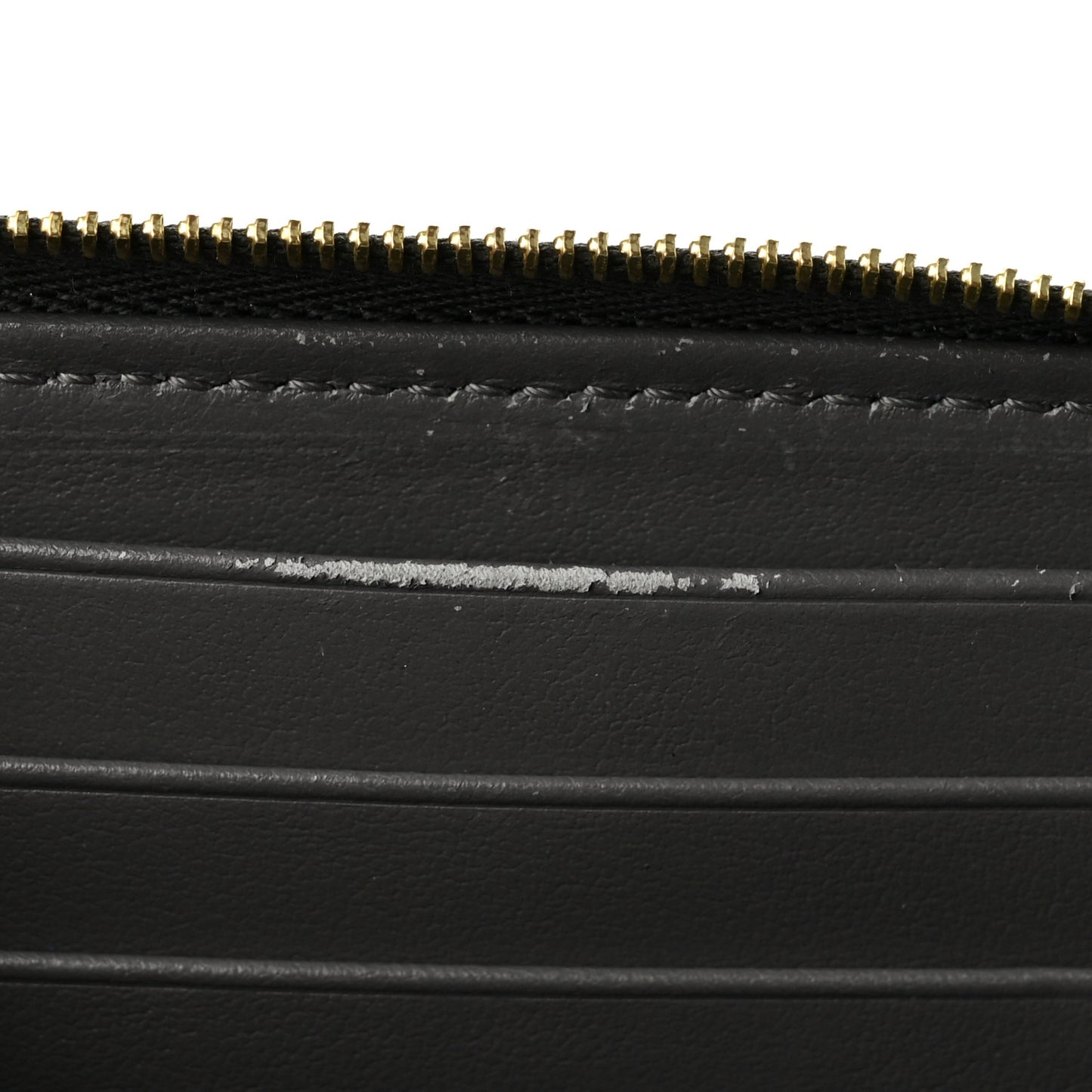 Grained Calfskin Compact Zipped Wallet Grey