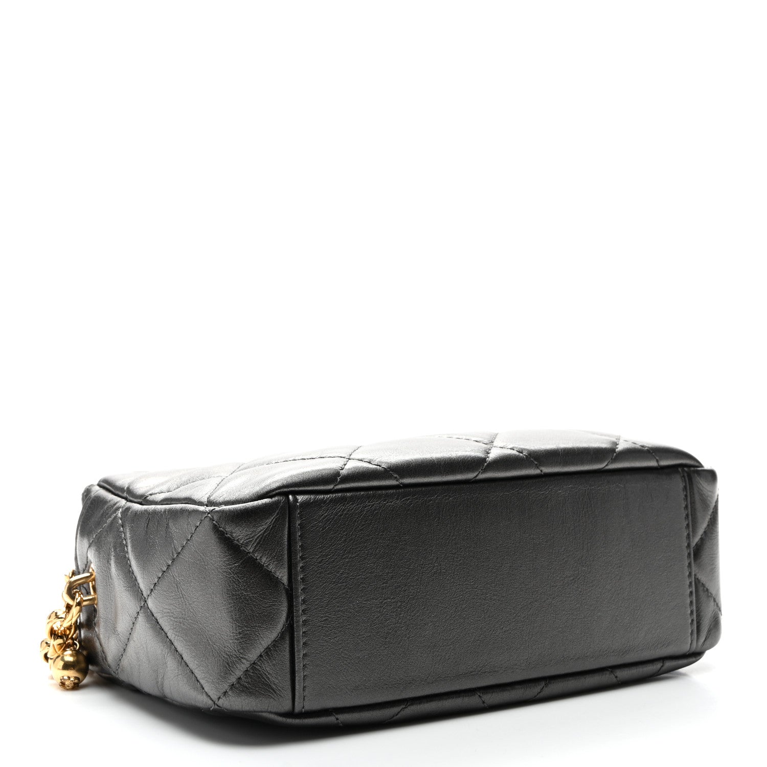 Chanel Metallic Calfskin Pearl Quilted CC Mini Camera Case Ruthenium 4 of 10