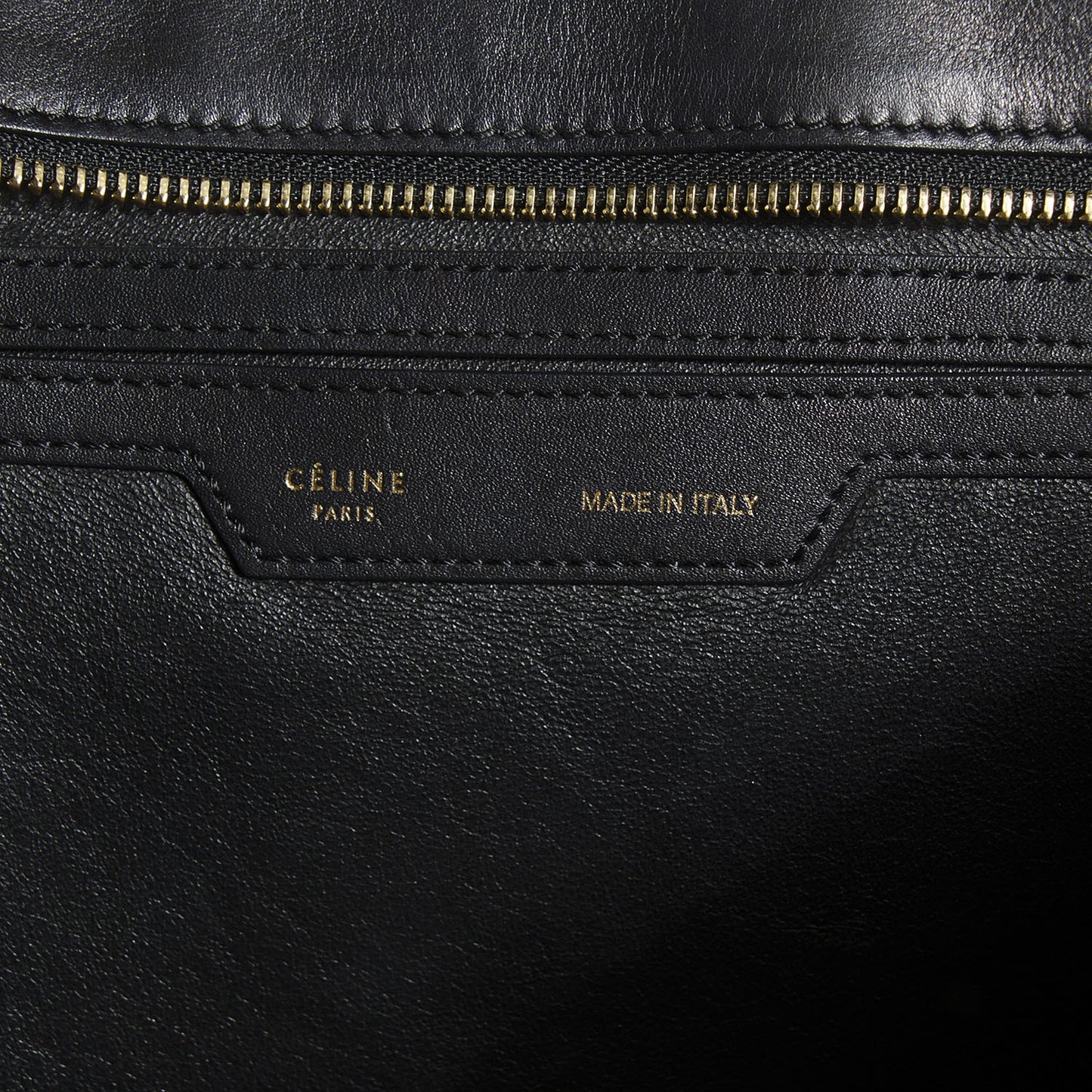 Crocodile Embossed Medium Trapeze Black