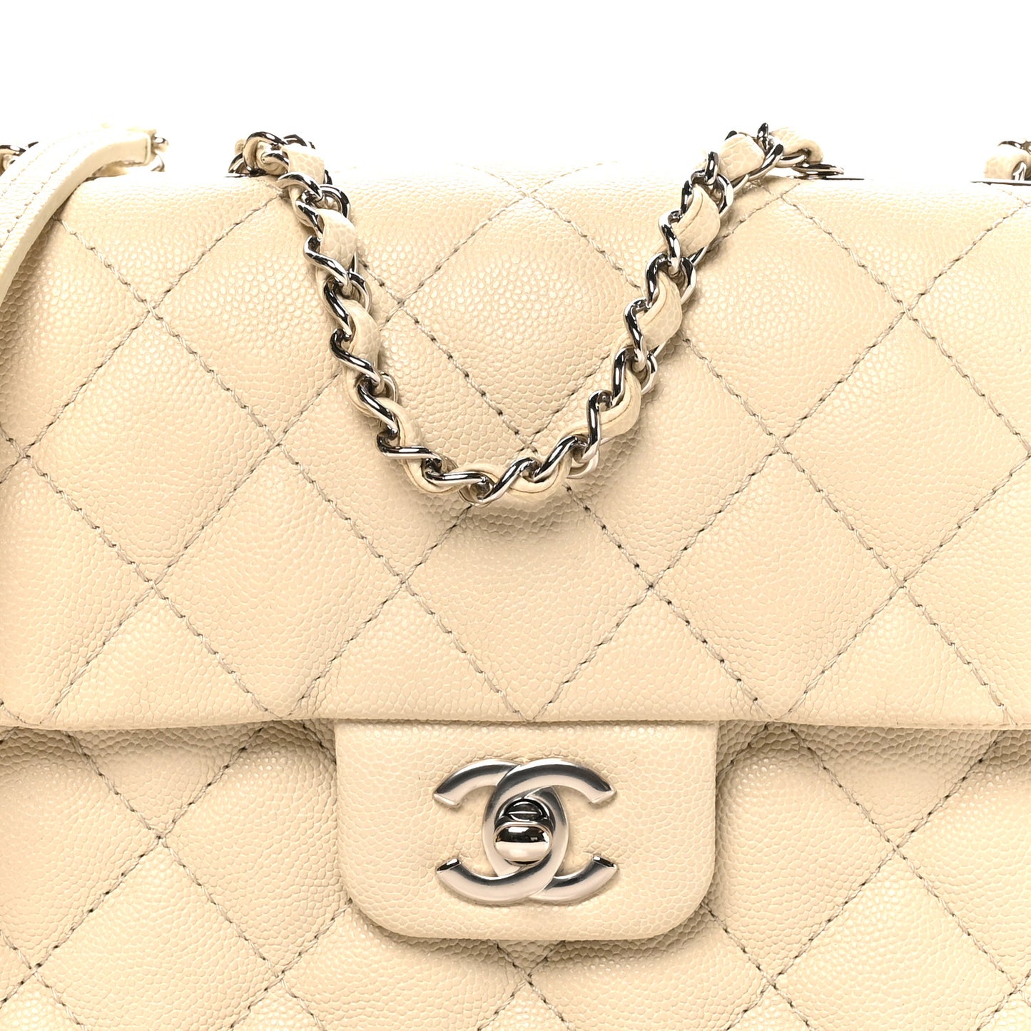 Caviar Quilted Medium Urban Companion Flap Ivory