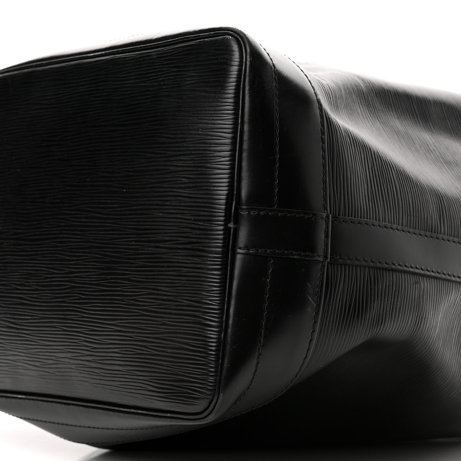 Louis Vuitton Epi Noe Black 9 of 9