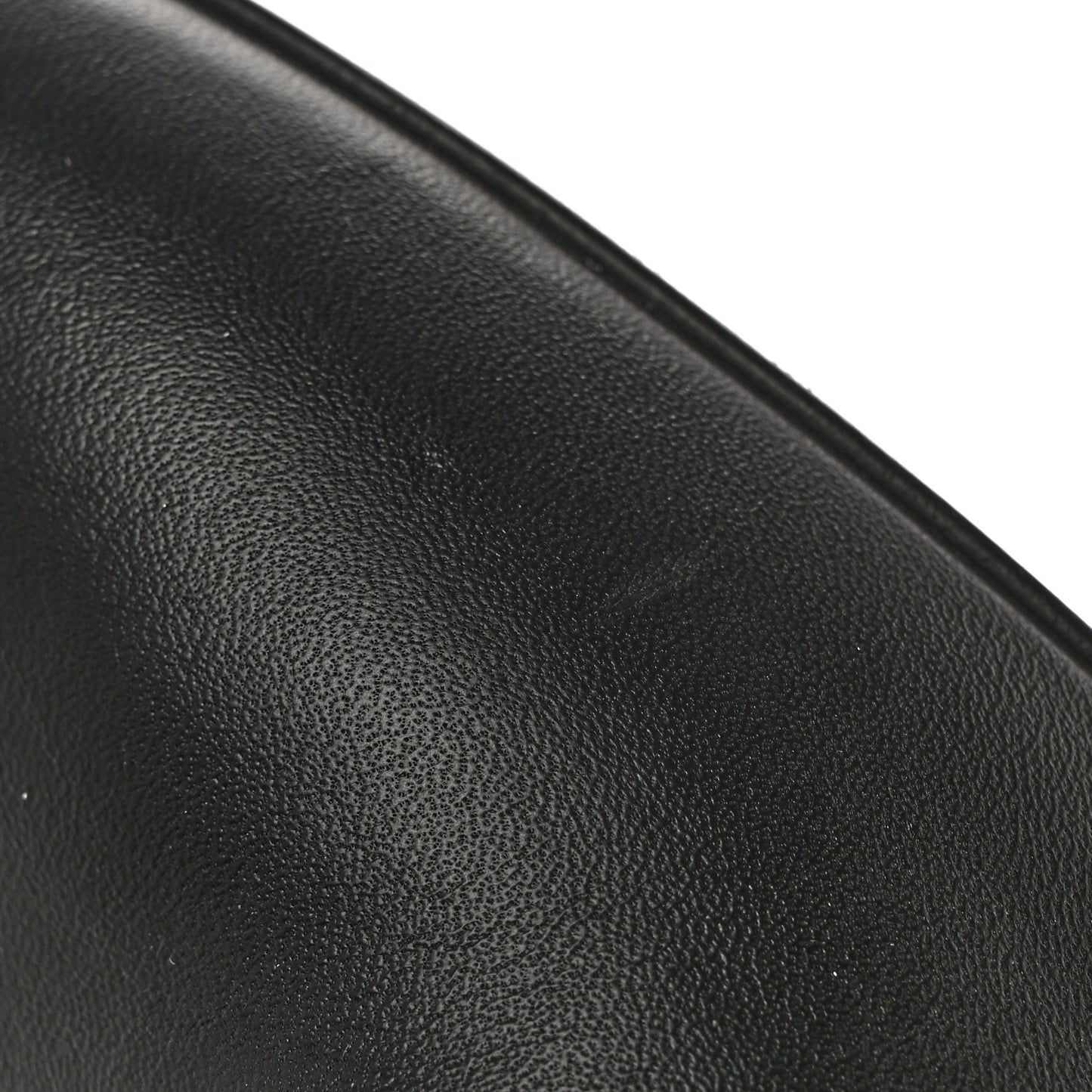 Lambskin CC Pumps 39 Black