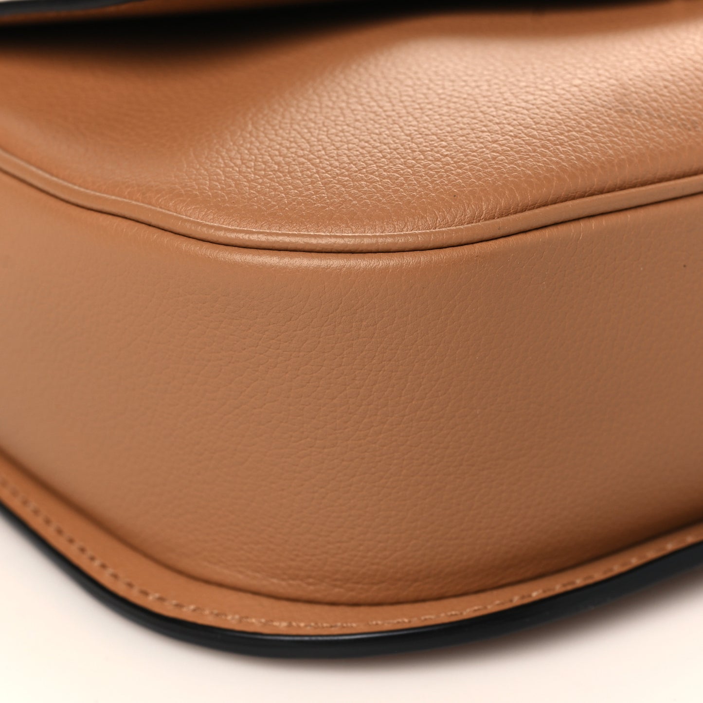 Grained Calfskin La Medusa Chain Clutch Bag Brown